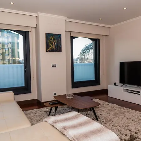 Acogedor Y Lleno De Luz. Como En Casa, En Coruna. 아파트 아 코루냐