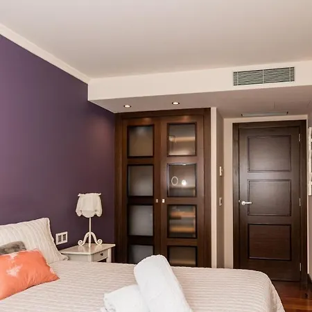 Acogedor Y Lleno De Luz. Como En Casa, En Coruna. 아파트 아 코루냐